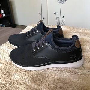 Skechers Mens' Relaxed Fit Slipons